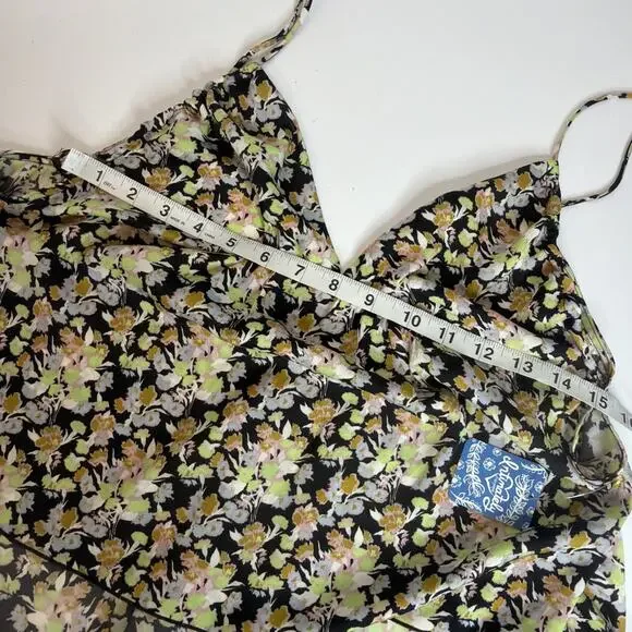 Intimately Free People Floral Cami Tank Top Satin Flowy Low Back Small NWT Boho - Picture 11 of 15
